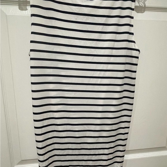 ⛴️ Navy Stripe⛴️ - Picture 6 of 7